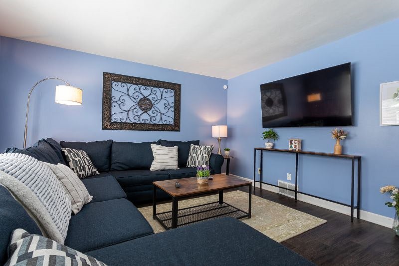 Furnished Finder property 483152_1 photo 4