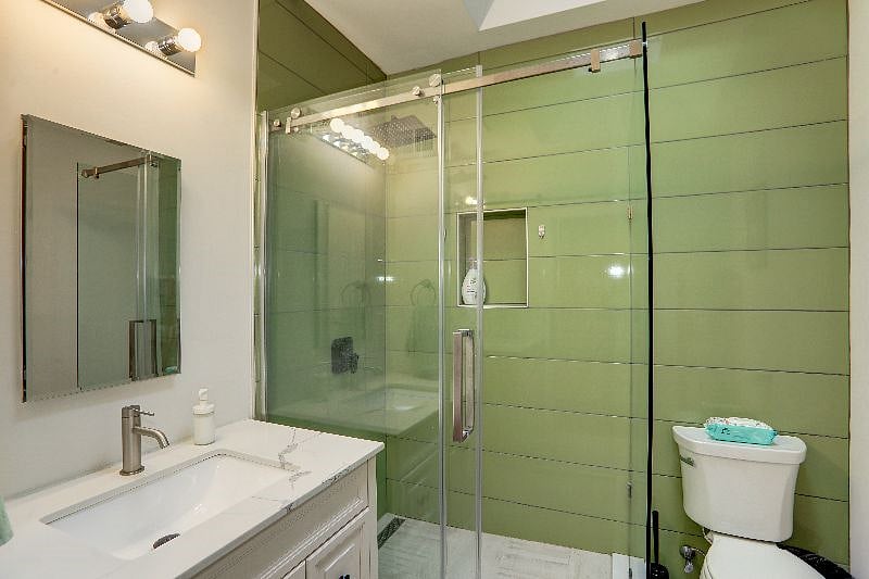 Furnished Finder property 483239_3 photo 9