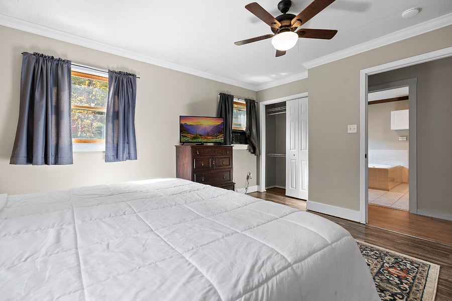 Furnished Finder property 483282_1 photo 24