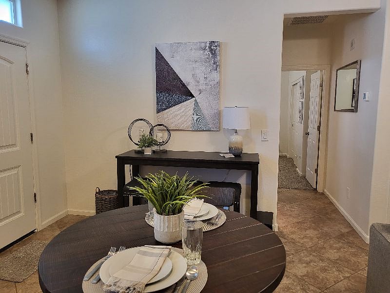 Furnished Finder property 483296_1 photo 6