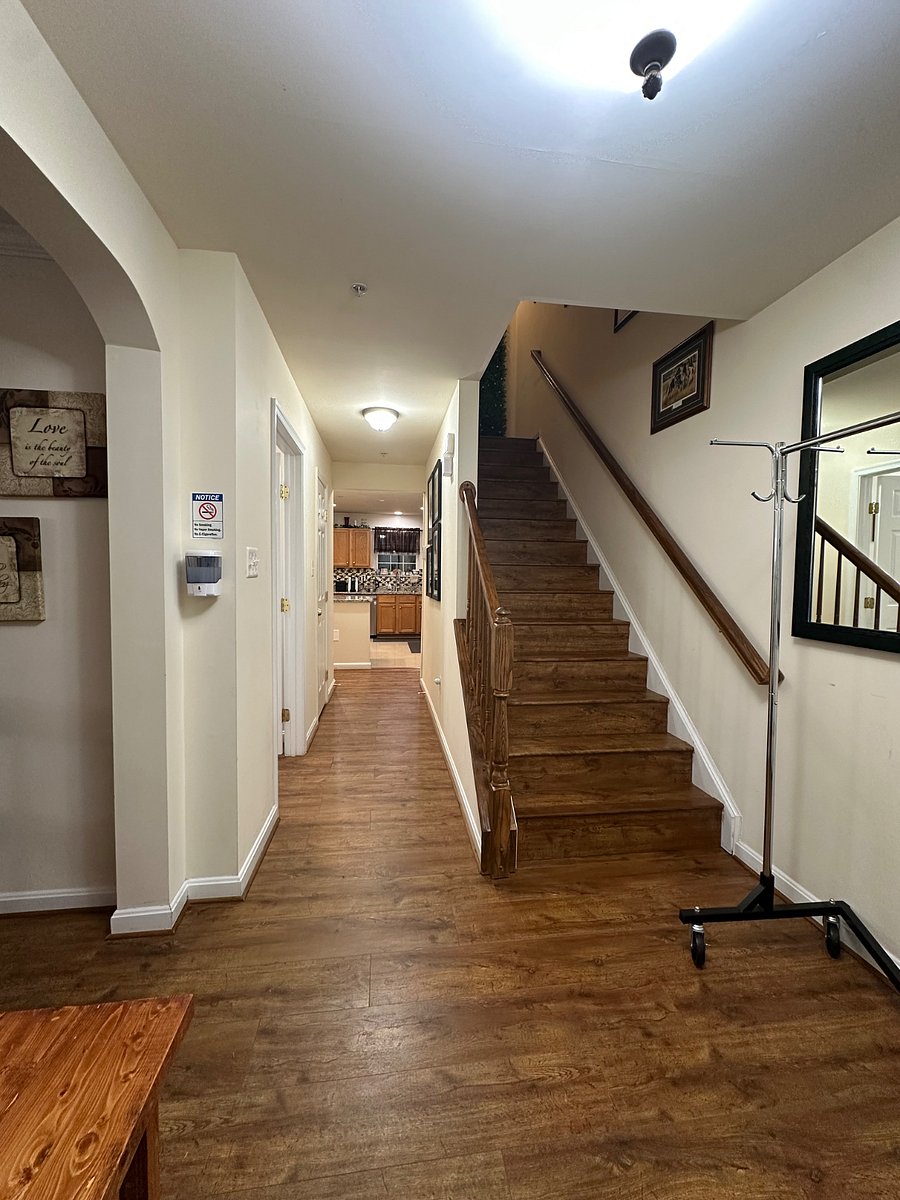 Furnished Finder property 483425_1 photo 12