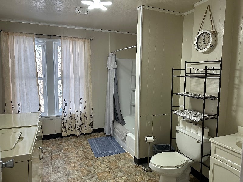 Furnished Finder property 483457_1 photo 17
