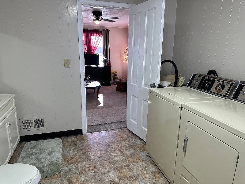 Furnished Finder property 483457_1 photo 18