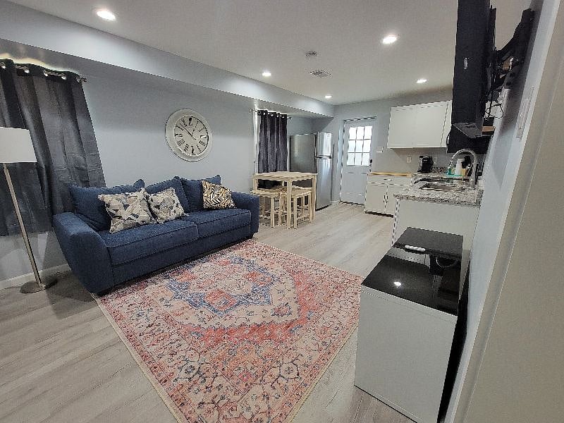 Furnished Finder property 483514_1 photo 12