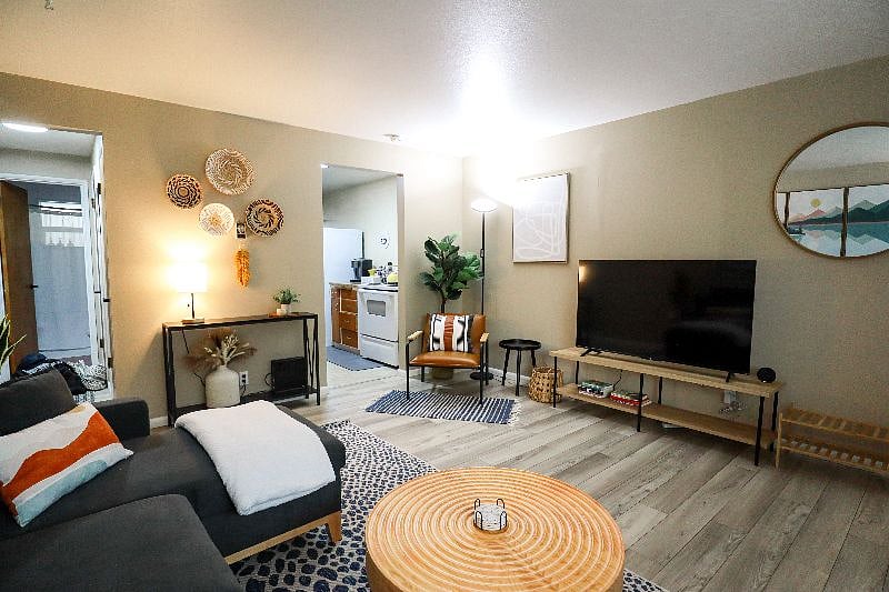 Furnished Finder property 483608_2 photo 3
