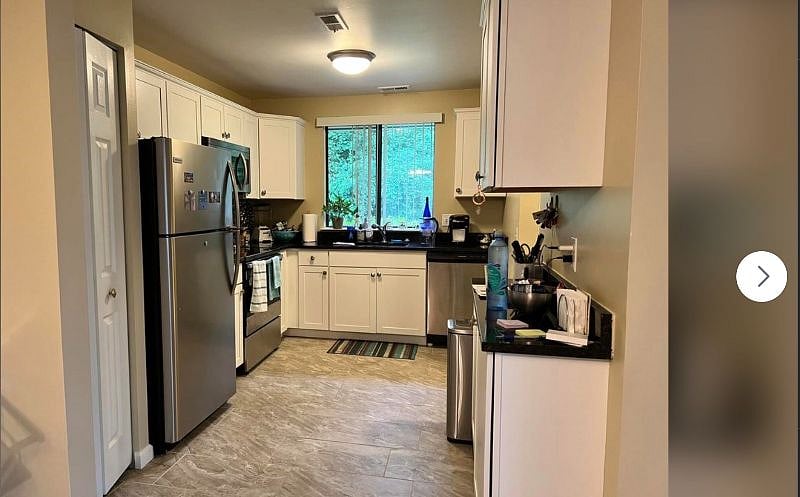 Furnished Finder property 483720_1 photo 3