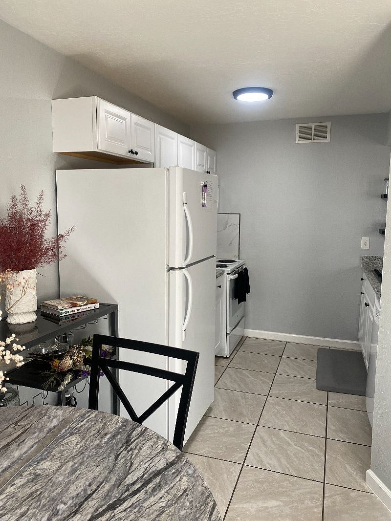 Furnished Finder property 483767_1 photo 4