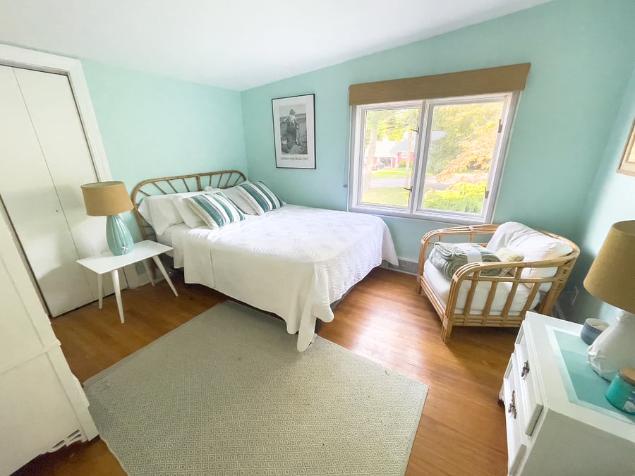 Queen Bedroom 1
