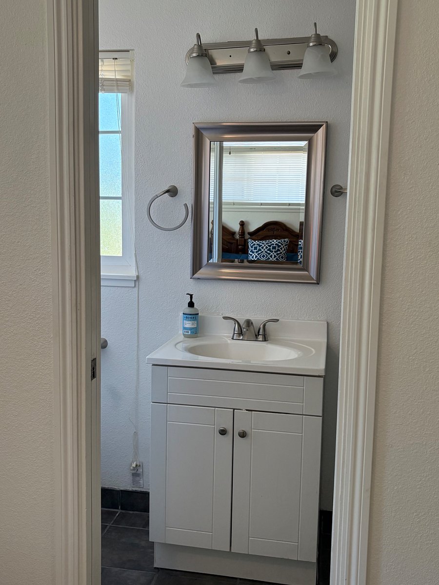 Furnished Finder property 483779_1 photo 24
