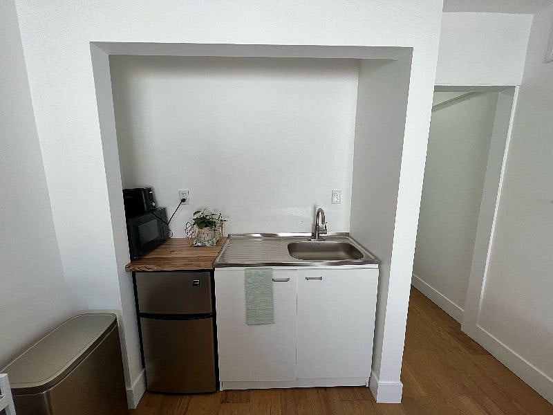 Furnished Finder property 483810_1 photo 13