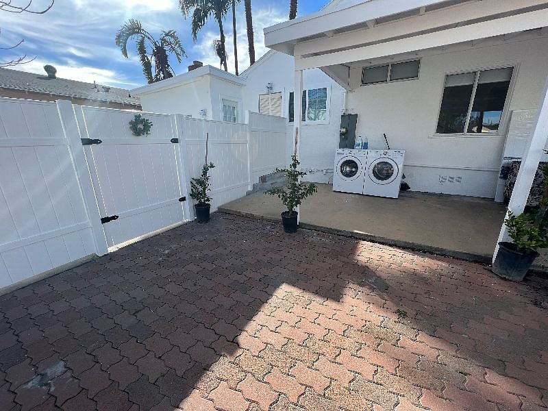 Furnished Finder property 483810_1 photo 20
