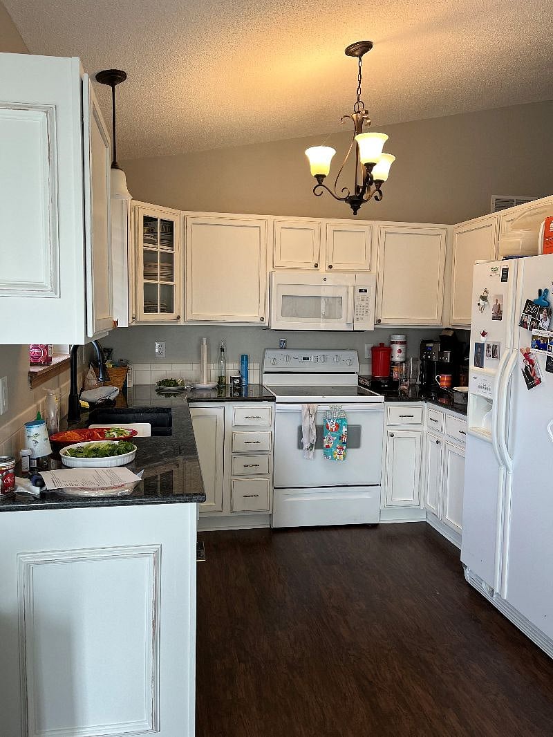 Furnished Finder property 483842_1 photo 4