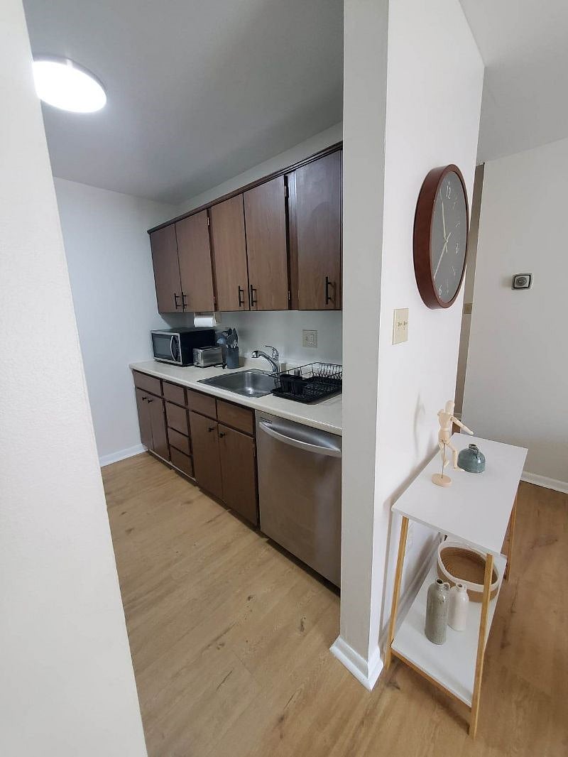 Furnished Finder property 483903_1 photo 13