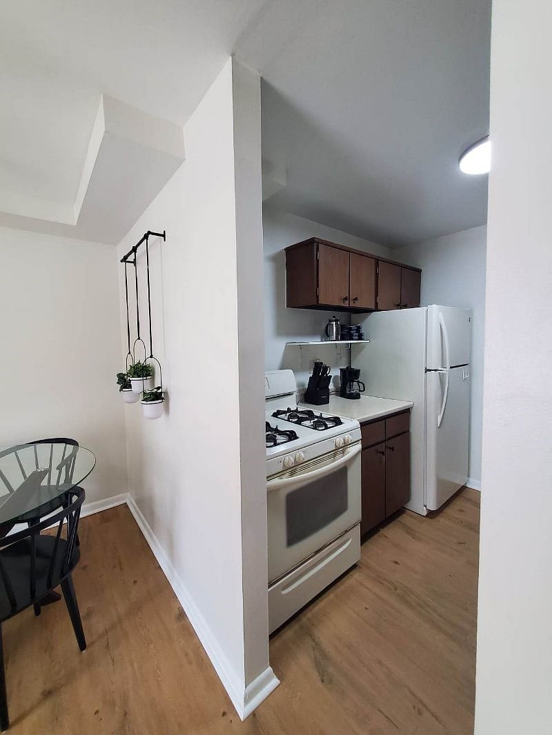 Furnished Finder property 483903_1 photo 14