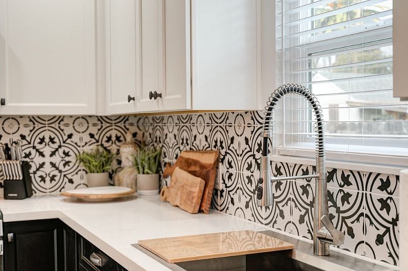 Kohler single stainless sink and Kohler pull down spray faucet