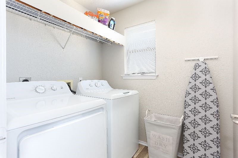 Furnished Finder property 483986_1 photo 23