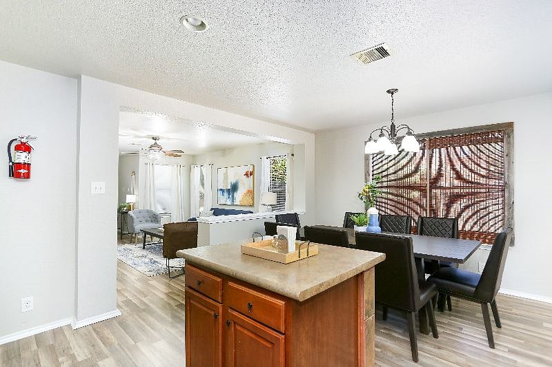 Furnished Finder property 483986_1 photo 16