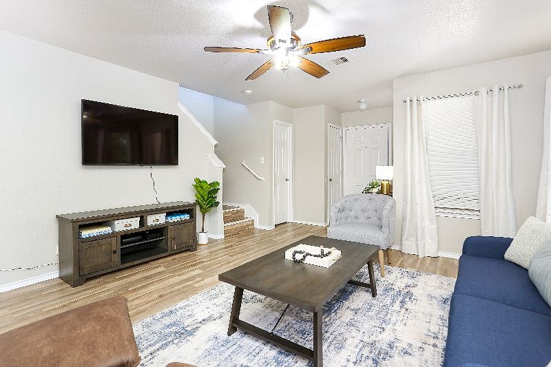 Furnished Finder property 483986_1 photo 12
