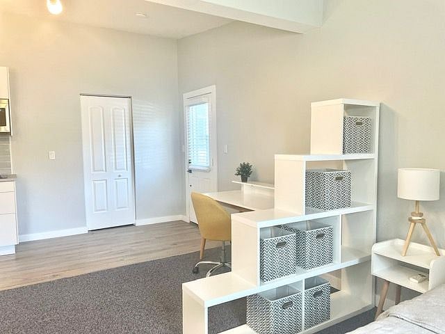 Furnished Finder property 484021_1 photo 6