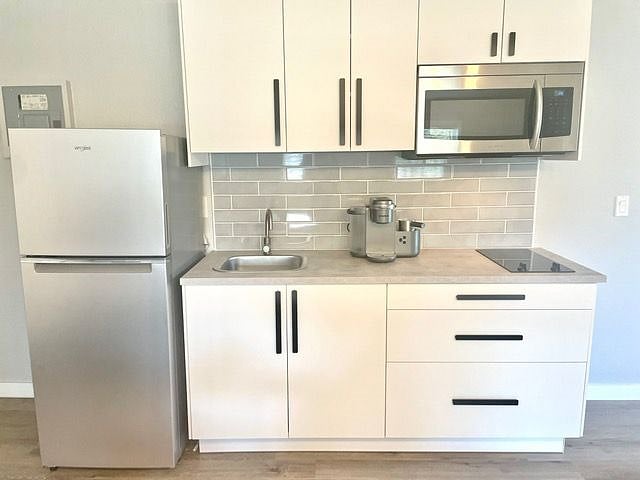 Furnished Finder property 484021_1 photo 22