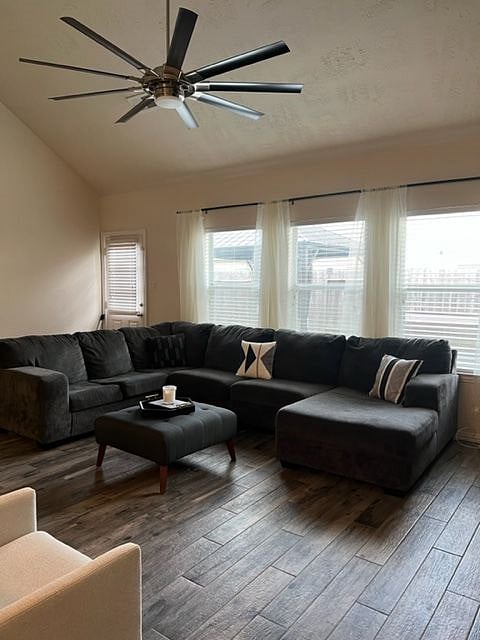 Furnished Finder property 484030_1 photo 9