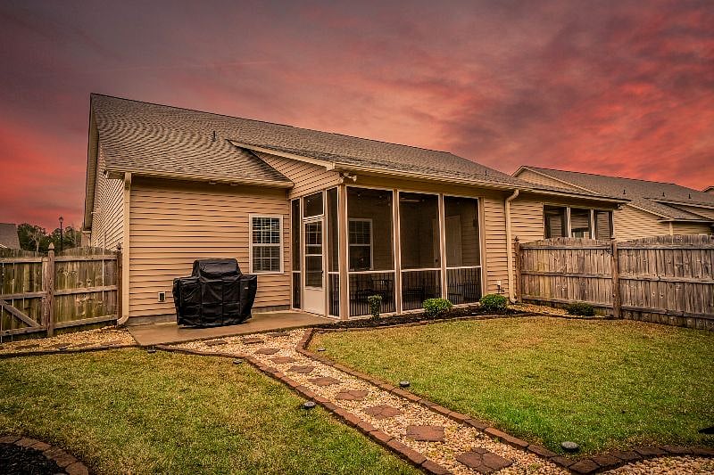 Furnished Finder property 484068_1 photo 29