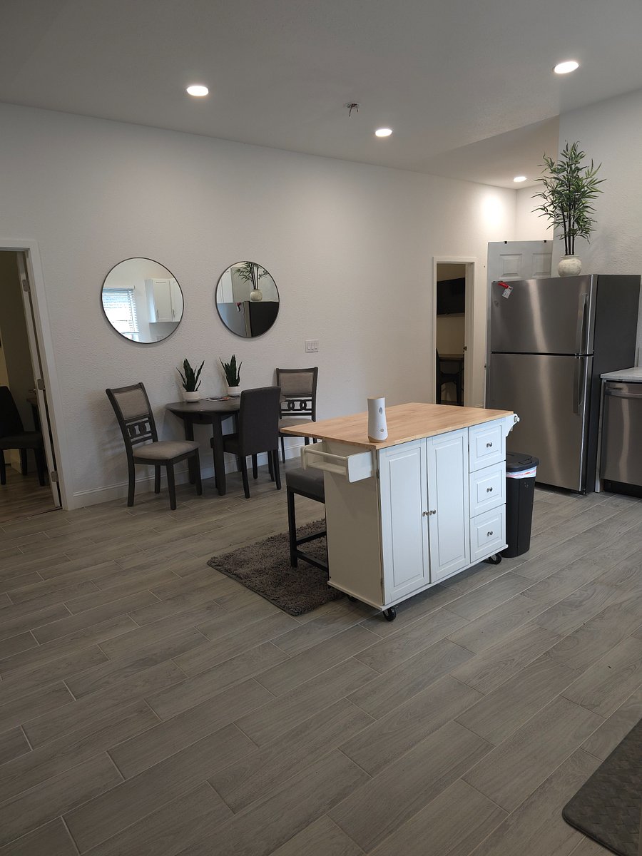 Furnished Finder property 484076_1 photo 32