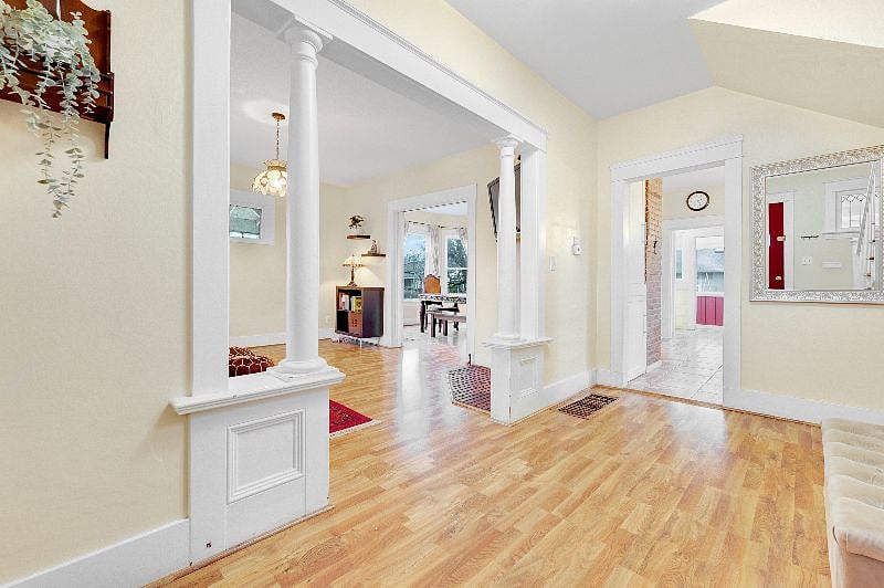 Furnished Finder property 484088_1 photo 3