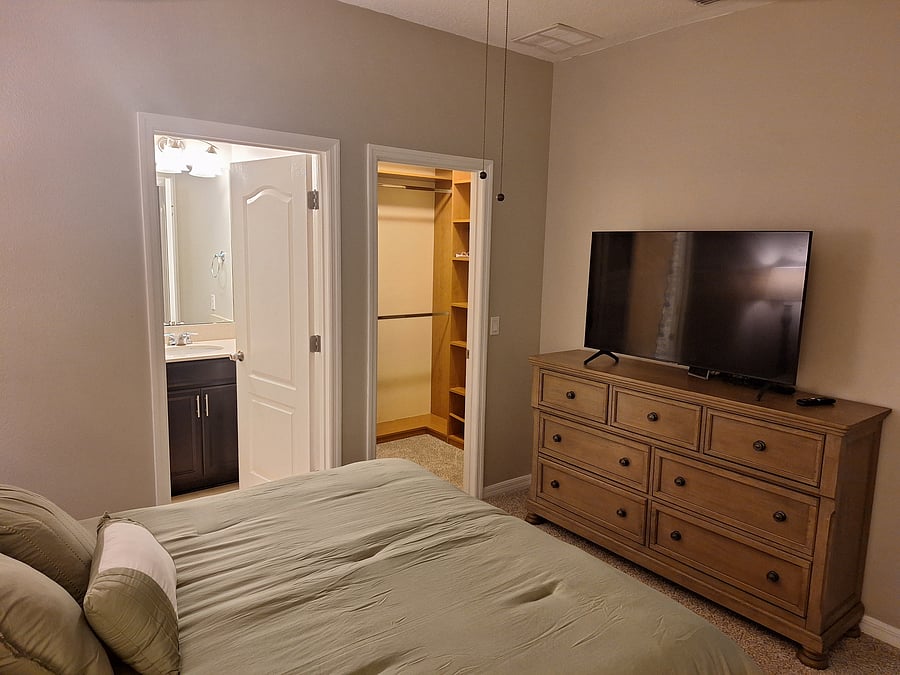 Furnished Finder property 484099_1 photo 3