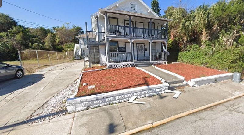 Furnished Finder property 484110_1 photo 2
