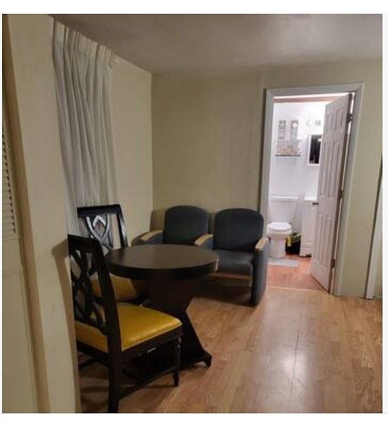 Furnished Finder property 484110_1 photo 6