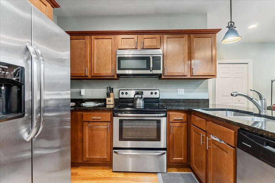 Furnished Finder property 484162_3 photo 7