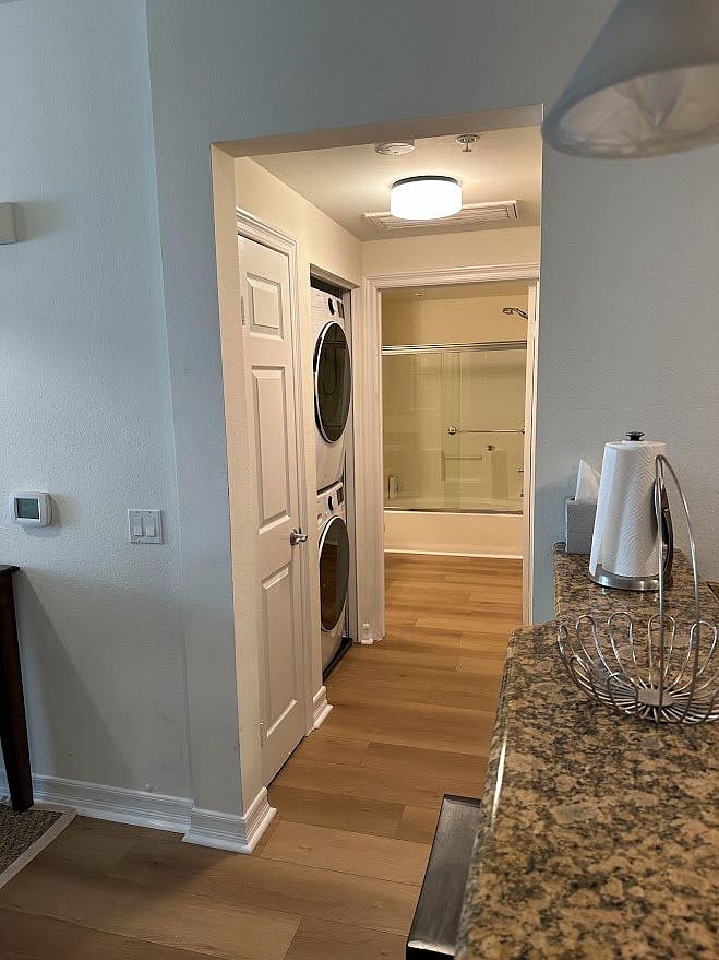 Furnished Finder property 484167_1 photo 10