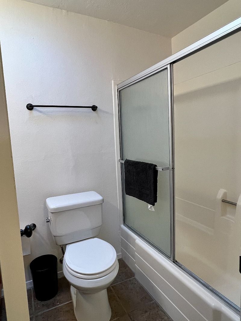 Furnished Finder property 484201_1 photo 15