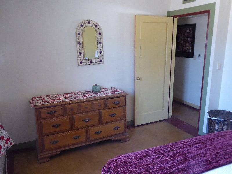 North unit, kitchen