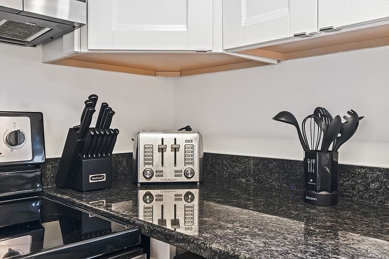 Furnished Finder property 484232_1 photo 13