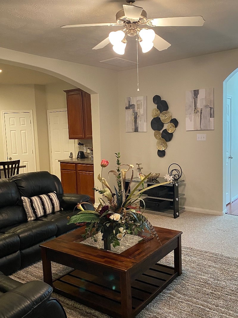 Furnished Finder property 484242_1 photo 1