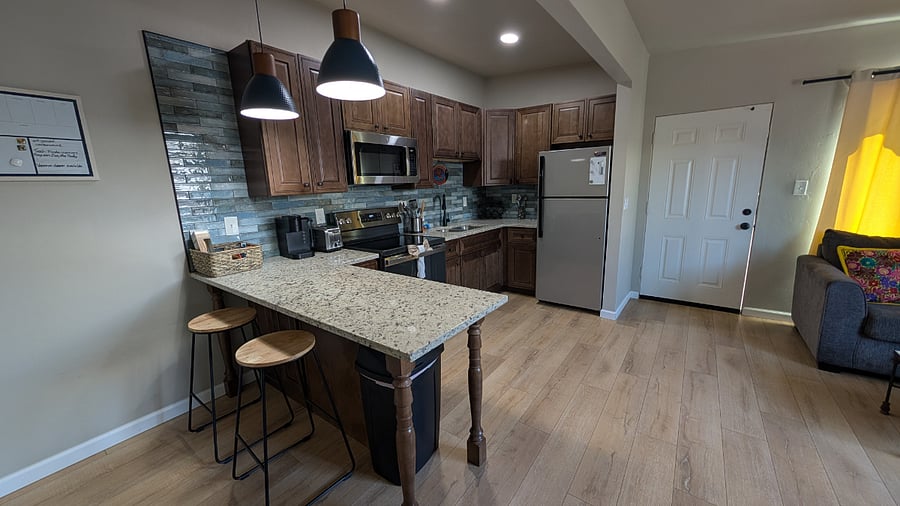 Furnished Finder property 484269_2 photo 4