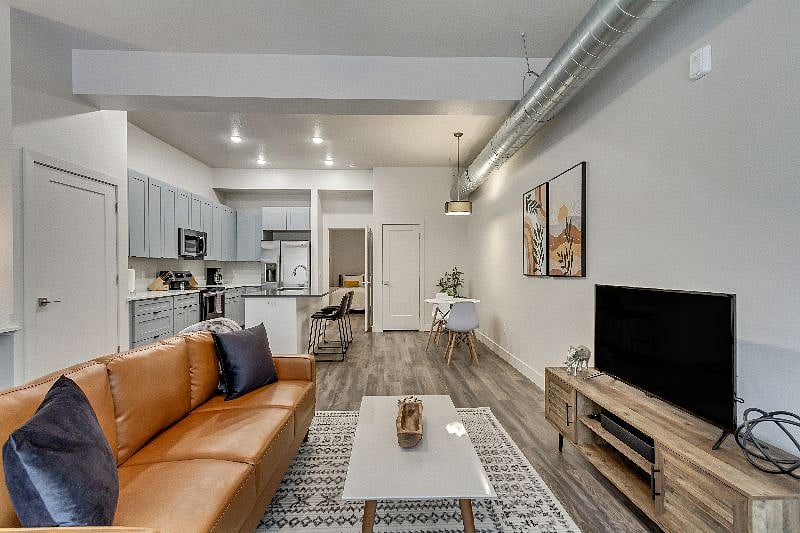 Furnished Finder property 484275_1 photo 1