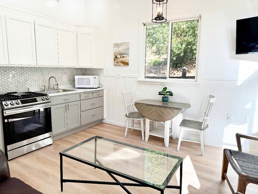 Furnished Finder property 484295_1 photo 3