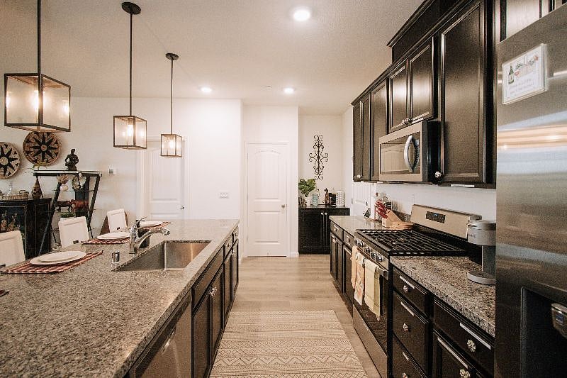 Furnished Finder property 484313_1 photo 11