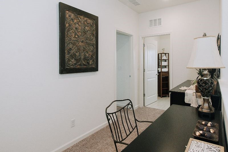 Furnished Finder property 484313_1 photo 29