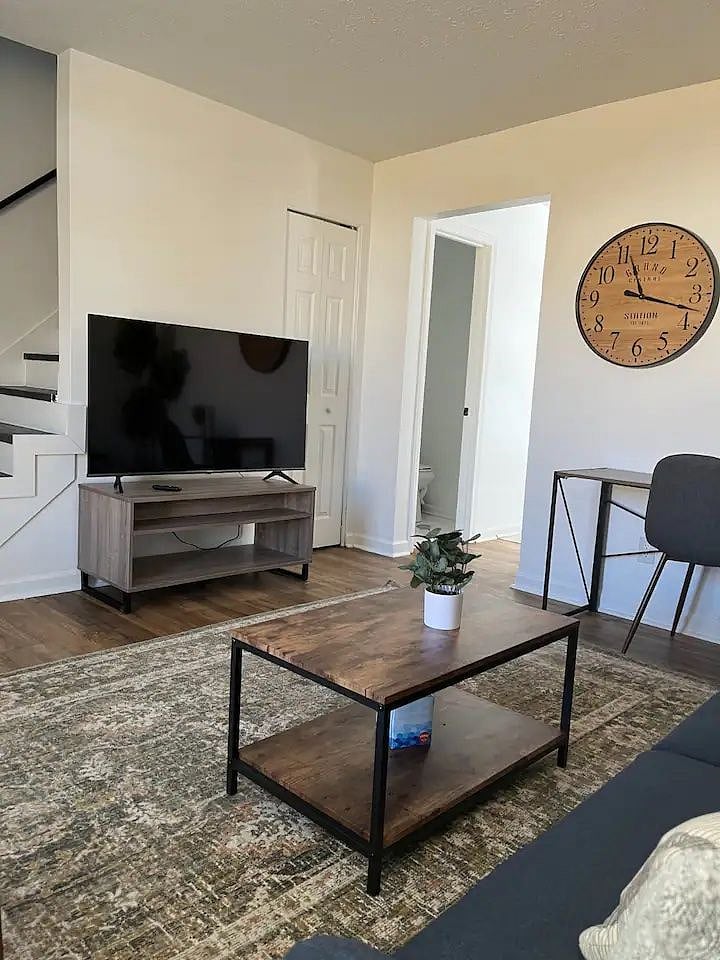Furnished Finder property 484316_1 photo 4