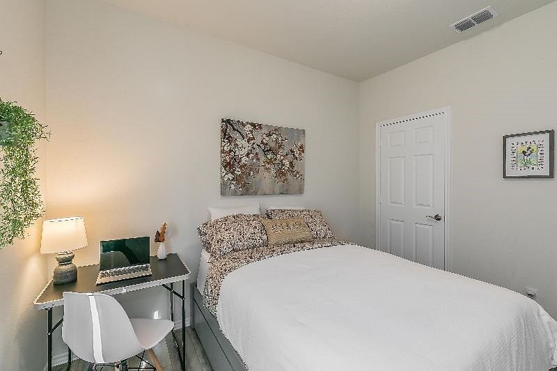 Furnished Finder property 484345_1 photo 20