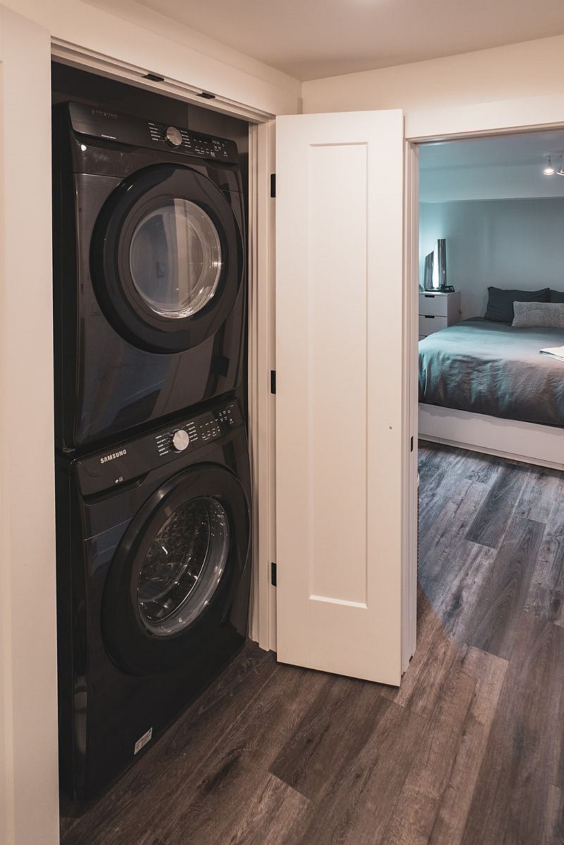 Brand new W/D in bathroom.