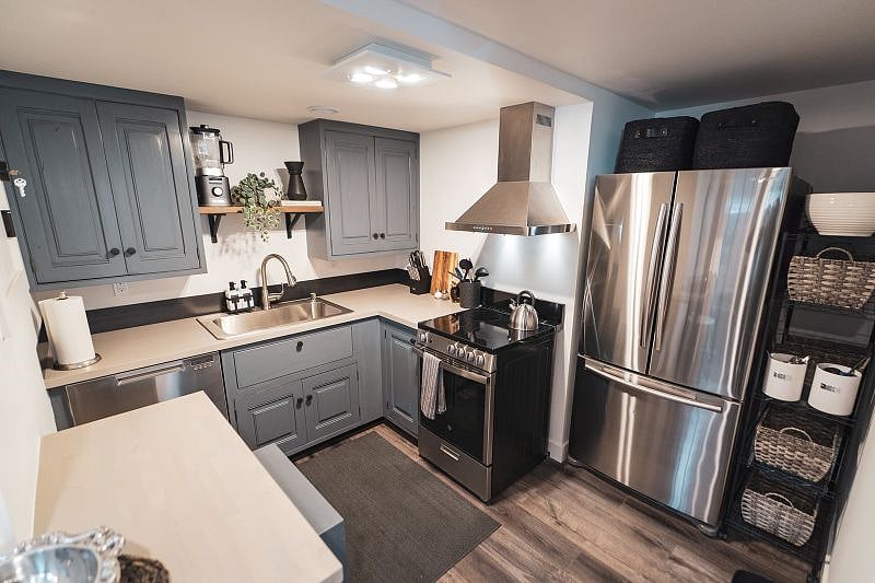 All brand new appliances.