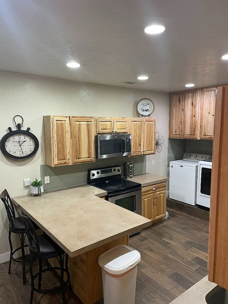 Furnished Finder property 484442_1 photo 4