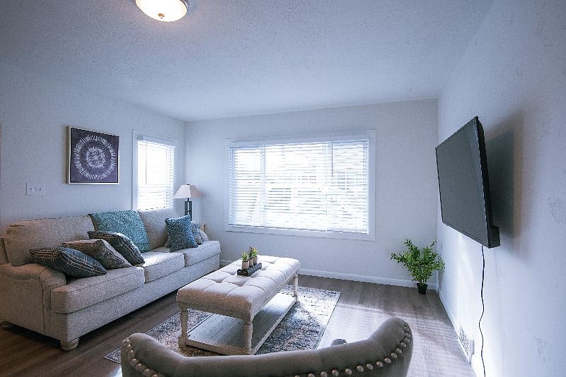 Furnished Finder property 484444_1 photo 12
