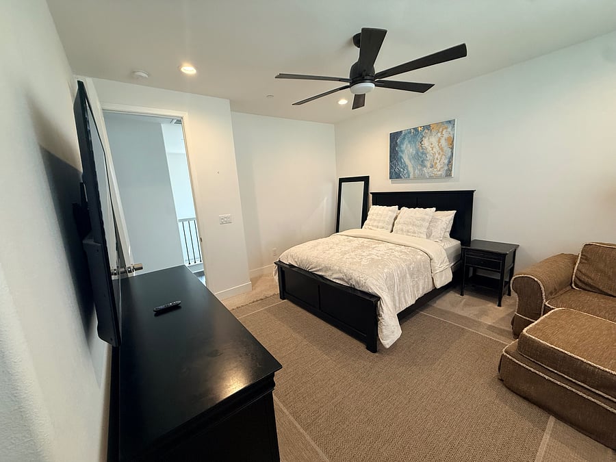 Furnished Finder property 484463_1 photo 14