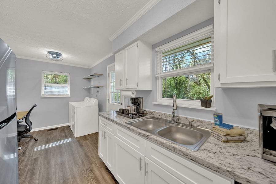Furnished Finder property 484466_1 photo 20